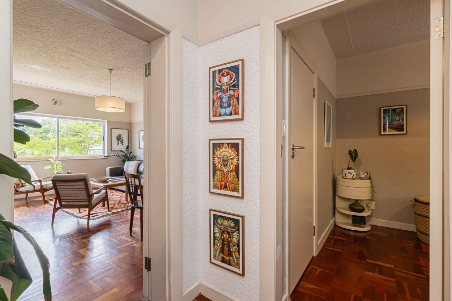 2 Bedroom Property for Sale in Sea Point Western Cape